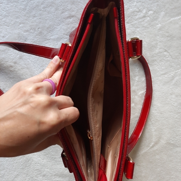 Arcadia Handbag - Picture 6 of 11